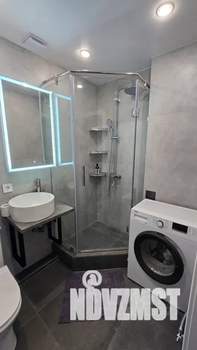 Студия квартира, посуточно, 25м2, 1/5 этаж