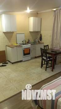 Студия квартира, посуточно, 35м2, 2/2 этаж