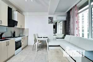 1-к квартира, посуточно, 50м2, 1/1 этаж
