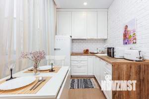 2-к квартира, посуточно, 42м2, 1/1 этаж
