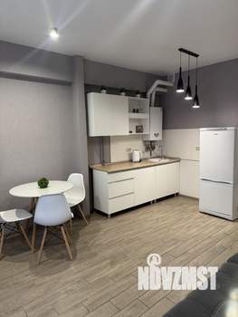 Студия квартира, посуточно, 28м2, 2/3 этаж