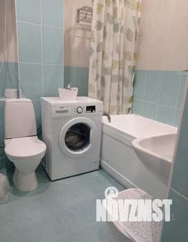 Студия квартира, посуточно, 28м2, 1/13 этаж