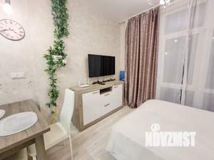 Студия квартира, посуточно, 25м2, 1/4 этаж