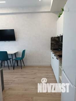 1-к квартира, посуточно, 37м2, 9/9 этаж