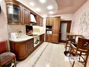 2-к квартира, посуточно, 60м2, 6/18 этаж