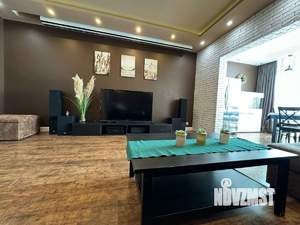 4-к квартира, на длительный срок, 140м2, 24/27 этаж
