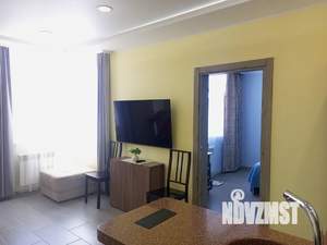 1-к квартира, посуточно, 40м2, 10/17 этаж