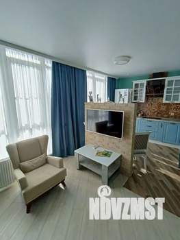 2-к квартира, посуточно, 37м2, 20/25 этаж