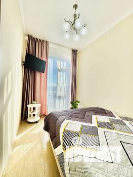 1-к квартира, посуточно, 37м2, 1/1 этаж