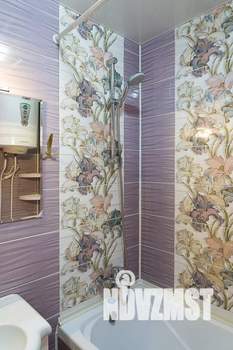 2-к квартира, посуточно, 40м2, 3/6 этаж