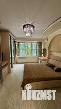 4-к квартира, посуточно, 120м2, 1/6 этаж
