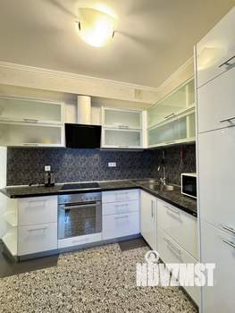 3-к квартира, на длительный срок, 110м2, 4/22 этаж