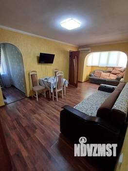 3-к квартира, посуточно, 50м2, 1/1 этаж