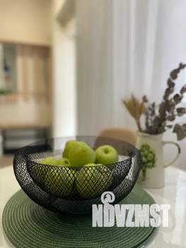 Студия квартира, посуточно, 30м2, 1/3 этаж