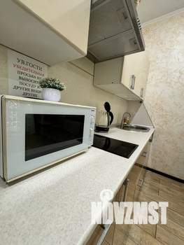 Студия квартира, посуточно, 27м2, 4/7 этаж