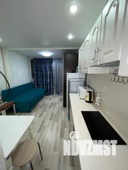 Студия квартира, посуточно, 25м2, 1/5 этаж