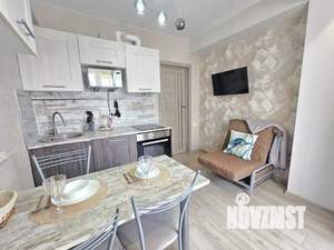 1-к квартира, посуточно, 42м2, 1/1 этаж