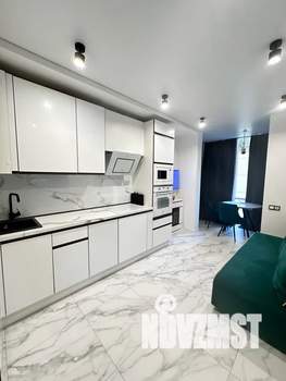 2-к квартира, посуточно, 60м2, 2/18 этаж