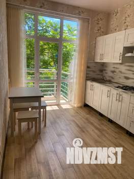 1-к квартира, посуточно, 37м2, 2/7 этаж