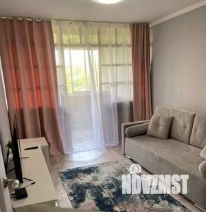 1-к квартира, посуточно, 54м2, 1/1 этаж