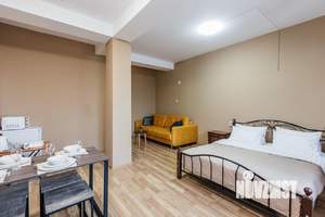 Студия квартира, на длительный срок, 40м2, 3/3 этаж