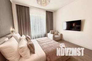 1-к квартира, посуточно, 37м2, -1/4 этаж