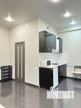 Студия квартира, посуточно, 25м2, 2/10 этаж