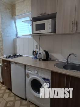 1-к квартира, посуточно, 35м2, 2/5 этаж