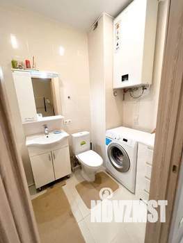 Студия квартира, посуточно, 31м2, 3/17 этаж