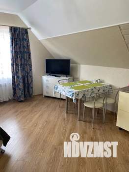 Студия квартира, посуточно, 40м2, 4/4 этаж