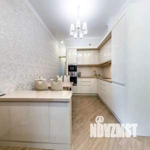 1-к квартира, посуточно, 90м2, 5/5 этаж
