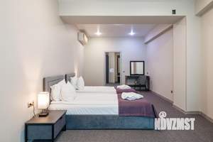 1-к квартира, посуточно, 67м2, 1/1 этаж