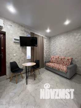 Студия квартира, посуточно, 15м2, 1/1 этаж