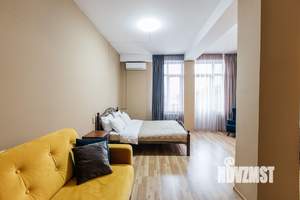 Студия квартира, на длительный срок, 40м2, 3/3 этаж