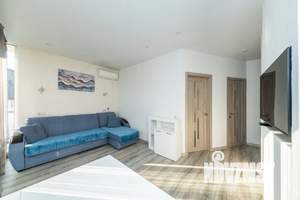 1-к квартира, посуточно, 42м2, 3/3 этаж