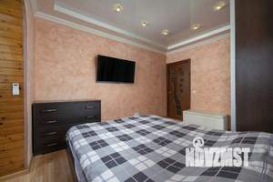 2-к квартира, посуточно, 55м2, 1/1 этаж