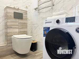 Студия квартира, посуточно, 32м2, 11/12 этаж