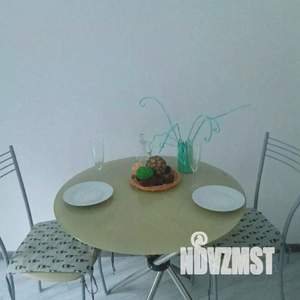 1-к квартира, посуточно, 46м2, 1/1 этаж