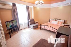1-к квартира, посуточно, 50м2, 3/3 этаж