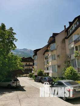 Студия квартира, посуточно, 40м2, 2/5 этаж