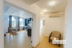 3-к квартира, на длительный срок, 110м2, 2/3 этаж