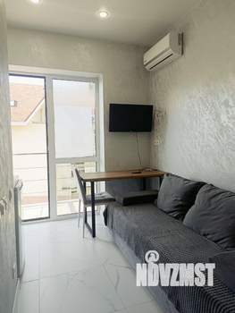 Студия квартира, на длительный срок, 18м2, 3/5 этаж