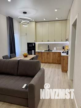 1-к квартира, посуточно, 43м2, 1/2 этаж