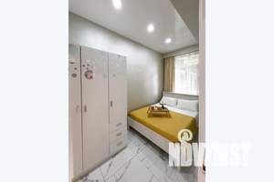 2-к квартира, посуточно, 40м2, 1/10 этаж