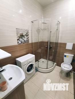 1-к квартира, посуточно, 40м2, 1/7 этаж