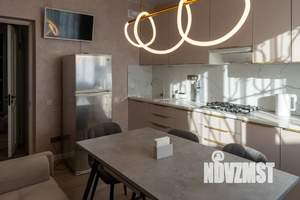 2-к квартира, посуточно, 57м2, 1/5 этаж