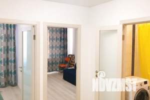 2-к квартира, посуточно, 37м2, 1/9 этаж