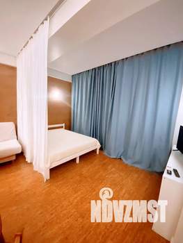 Студия квартира, посуточно, 35м2, 6/6 этаж