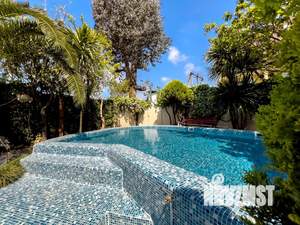 1-к квартира, посуточно, 18м2, -1/3 этаж