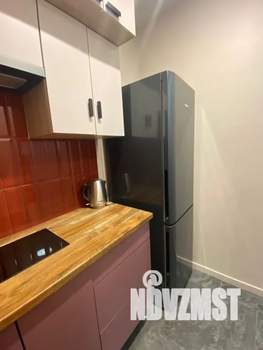 1-к квартира, посуточно, 33м2, 4/10 этаж